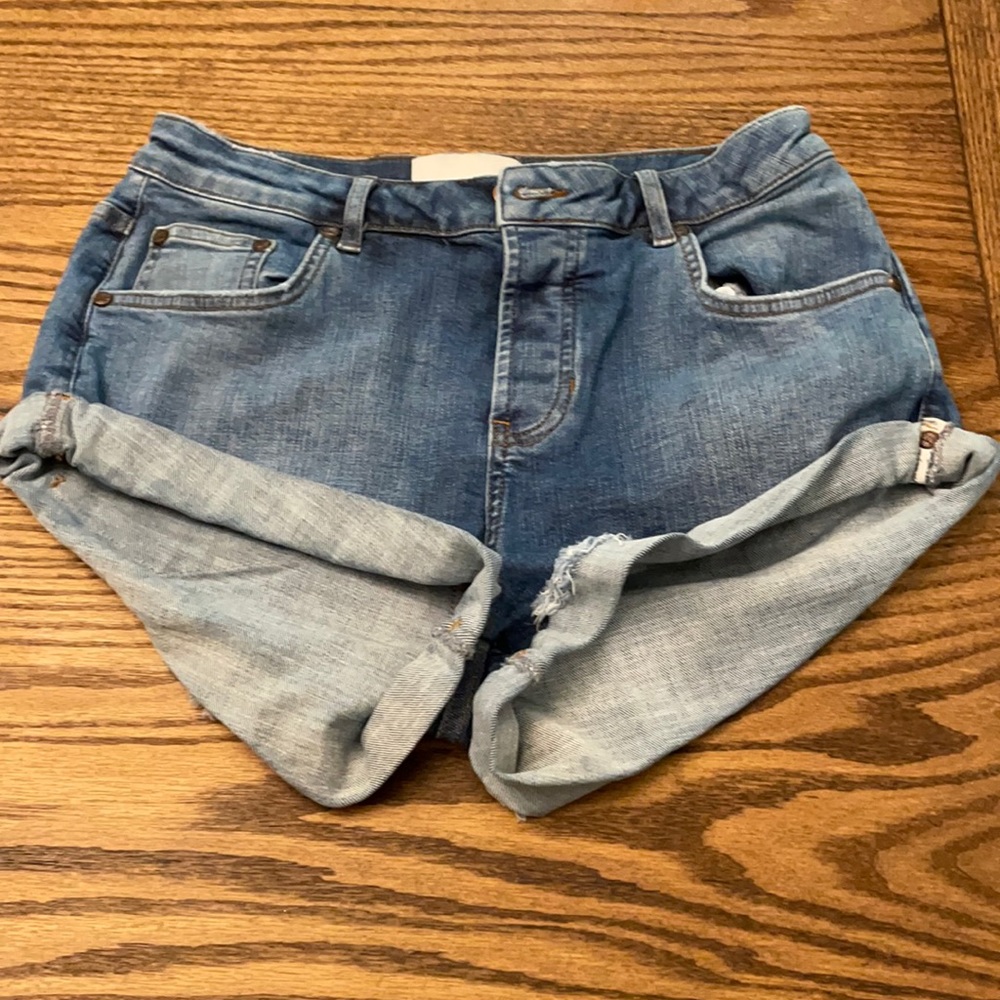 One teaspoon cutoffs